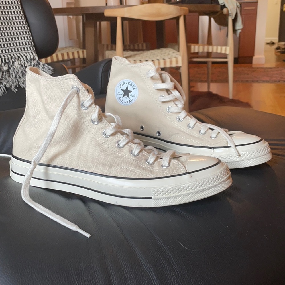 Like new white custom chuck 70’s